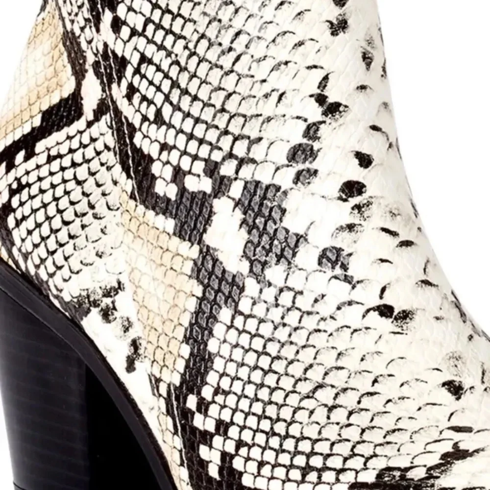 Scoop NYC Women’s Snake Print Boots Size 8.5 NEW - Picture 11 of 11
